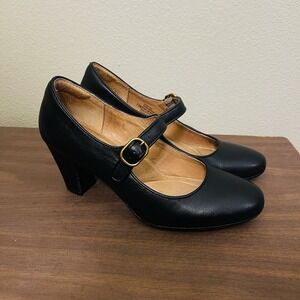 Sofft Mary Jane Pumps Leather Black Comfort Sole Classic Minimalist Dance Sz 7.5